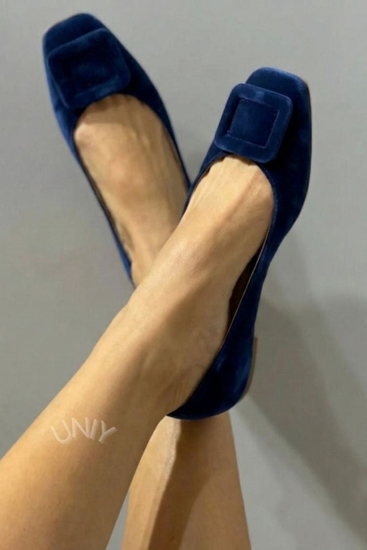 Ballerines à bout carré en velours avec boucle