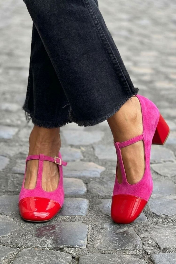 Talons larges color block Violet à bout rond avec boucle et bride en T