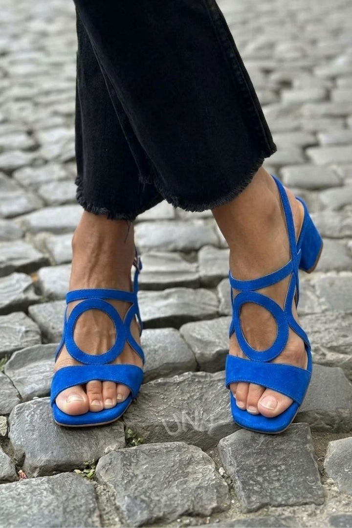 Sandales à talons slingback découpées Jaunes à bout carré